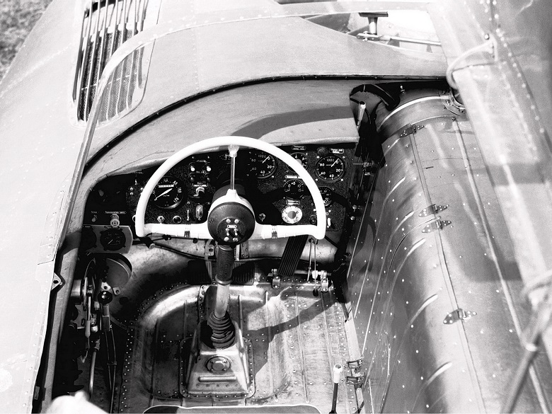 ГАЗ-16